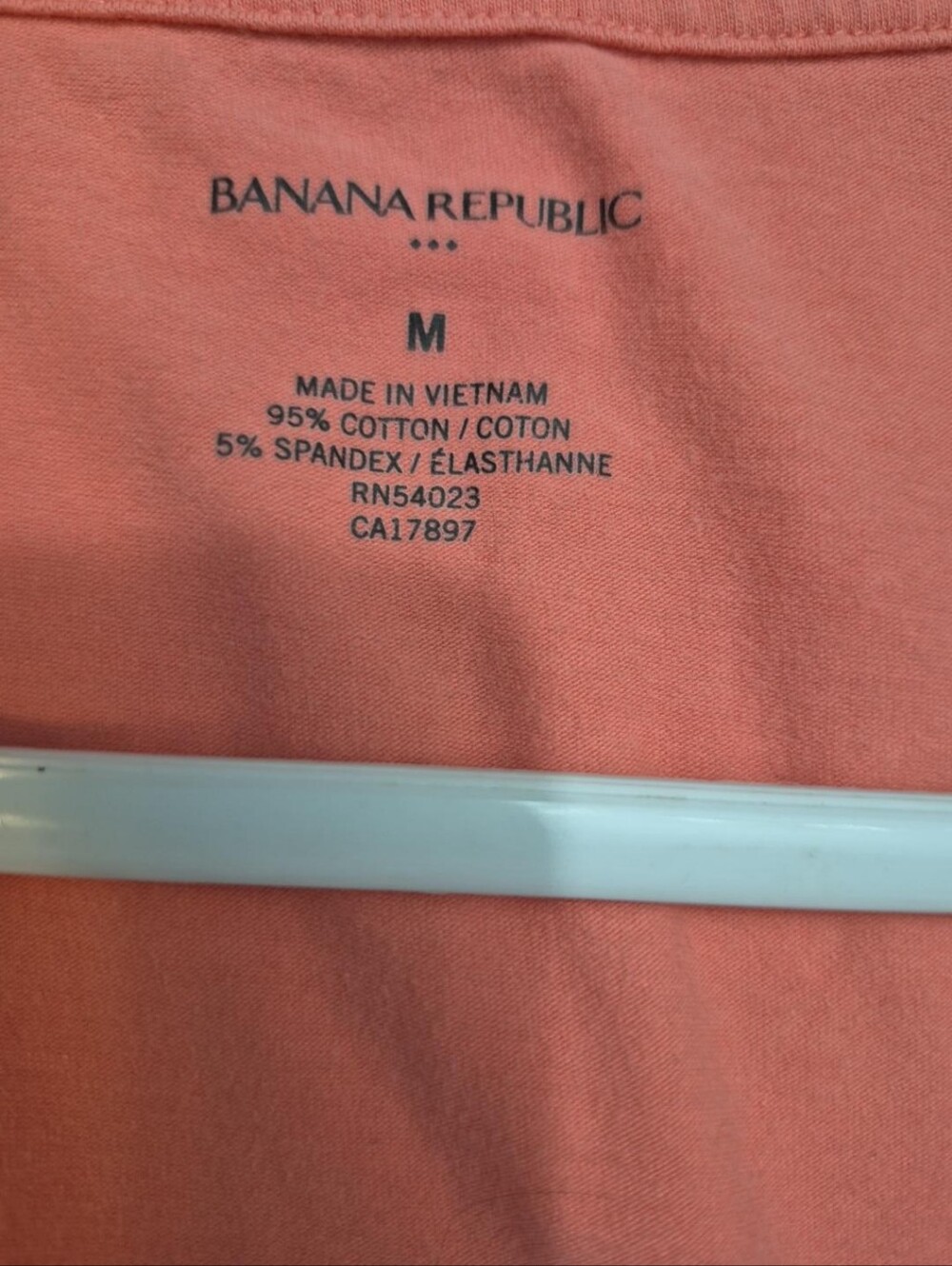 Banana Republic Tee - Picture 3 of 3